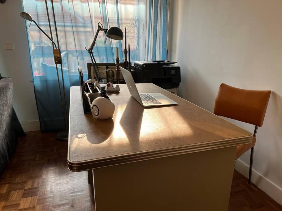 Grand Appartement Avec Balcon Et Parking Gratuit Sur Place 파리 외부 사진